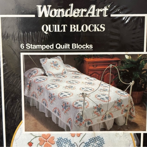 Set of (2) WonderArt STAMPED CROSS
STITCH QUILT BLOCKS *BUTTERFLY CIRCLE* - Picture 2 of 4